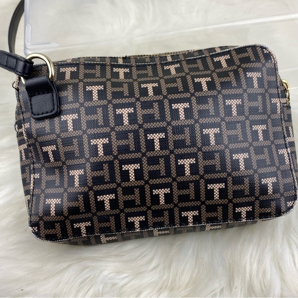 TOMMY HILFIGER CROSSBODY BAG - Picture 2 of 13